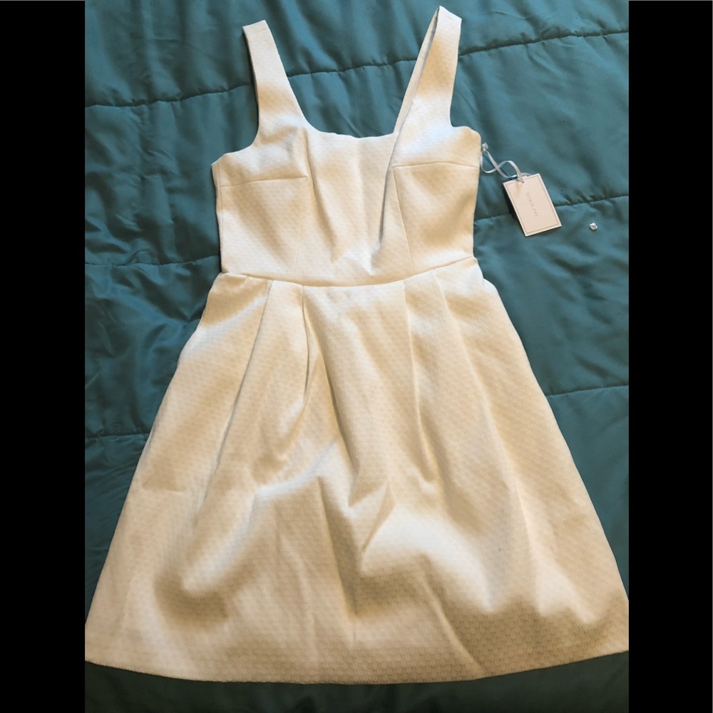 1 State White Dress